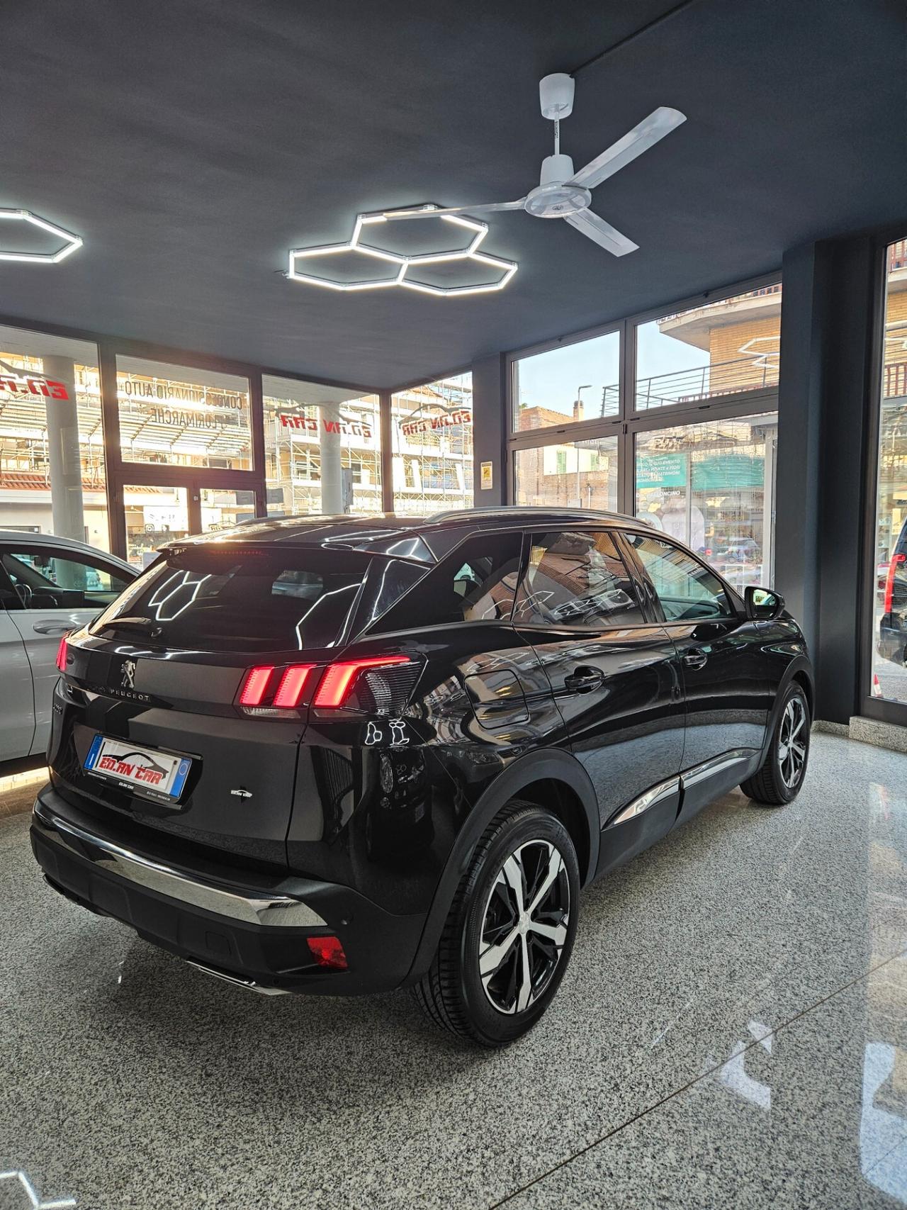 Peugeot 3008 BlueHDi 130 S&S EAT8 Allure