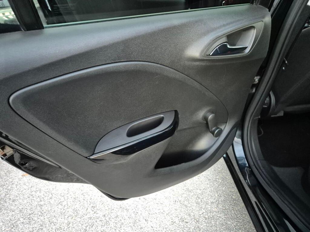 Opel Corsa 1.4 90CV GPL Tech 5 porte Black Edition