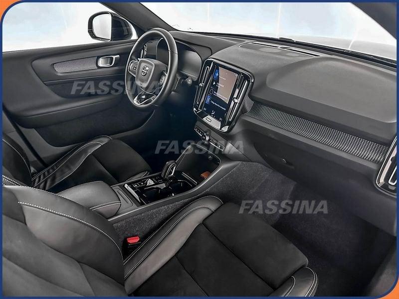 Volvo XC40 XC40 B4 AWD Geartronic R-design
