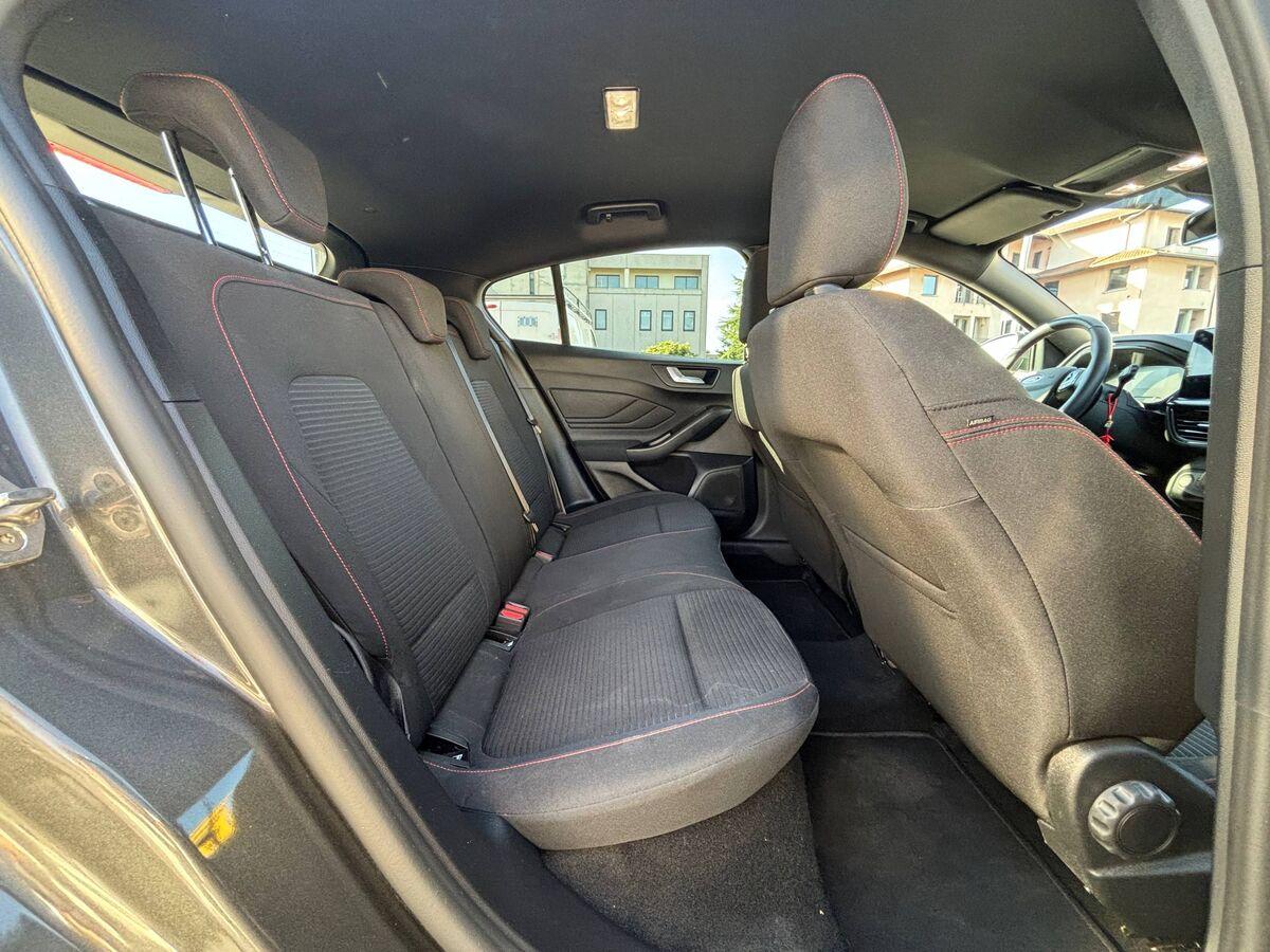Ford Focus 1.5 ecoblue ST-Line 115cv auto