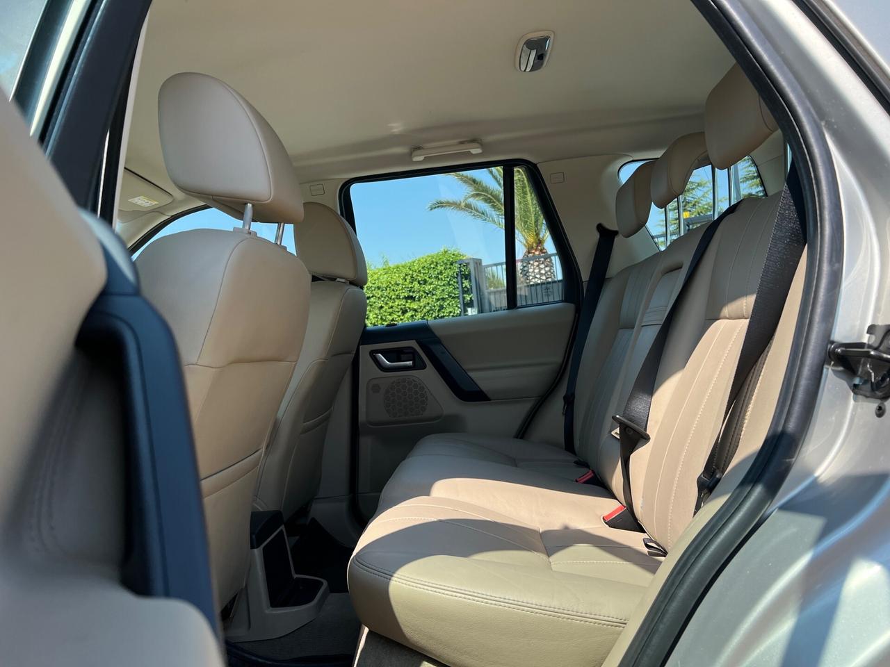Land Rover Freelander 2 SE 2.2 TD4 150cv S.W. - 2012