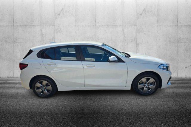 BMW 118 i 5p. Advantage