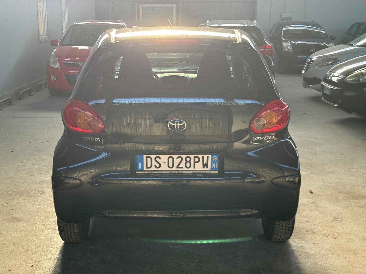 Toyota Aygo 1.0 12V VVT-i 5 porte Now