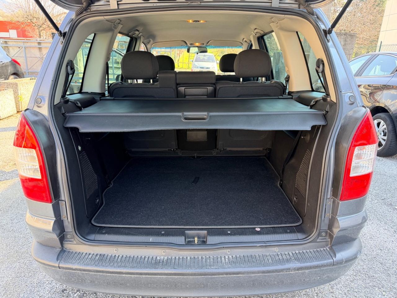 Opel Zafira 1.6benzina 101cv 7 POSTI