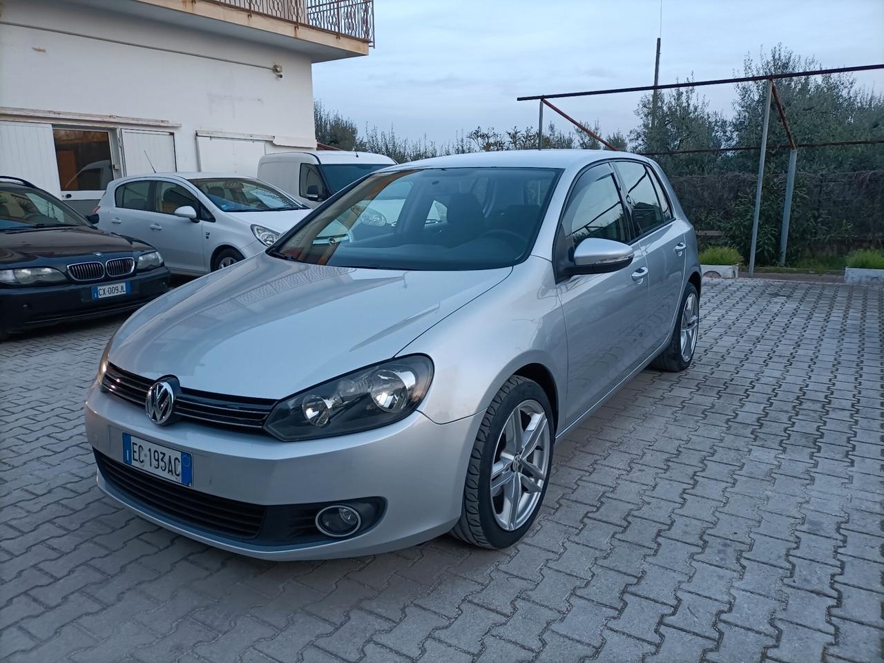 Volkswagen Golf 1.6 TDI 5p. Highline *135.000km*