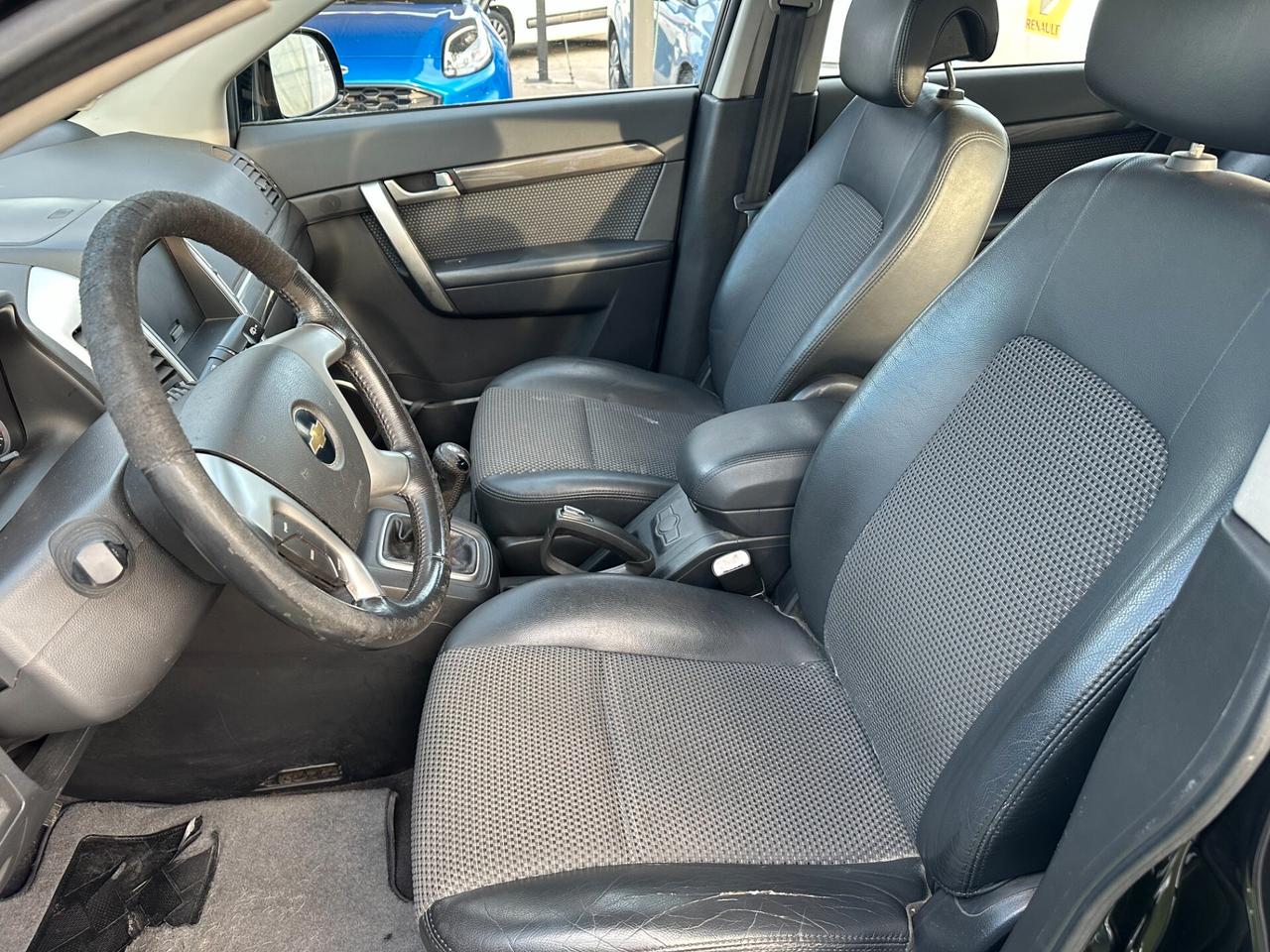 Chevrolet Captiva 2.0 VCDI*16V*LT*7 POSTI*PELLE*