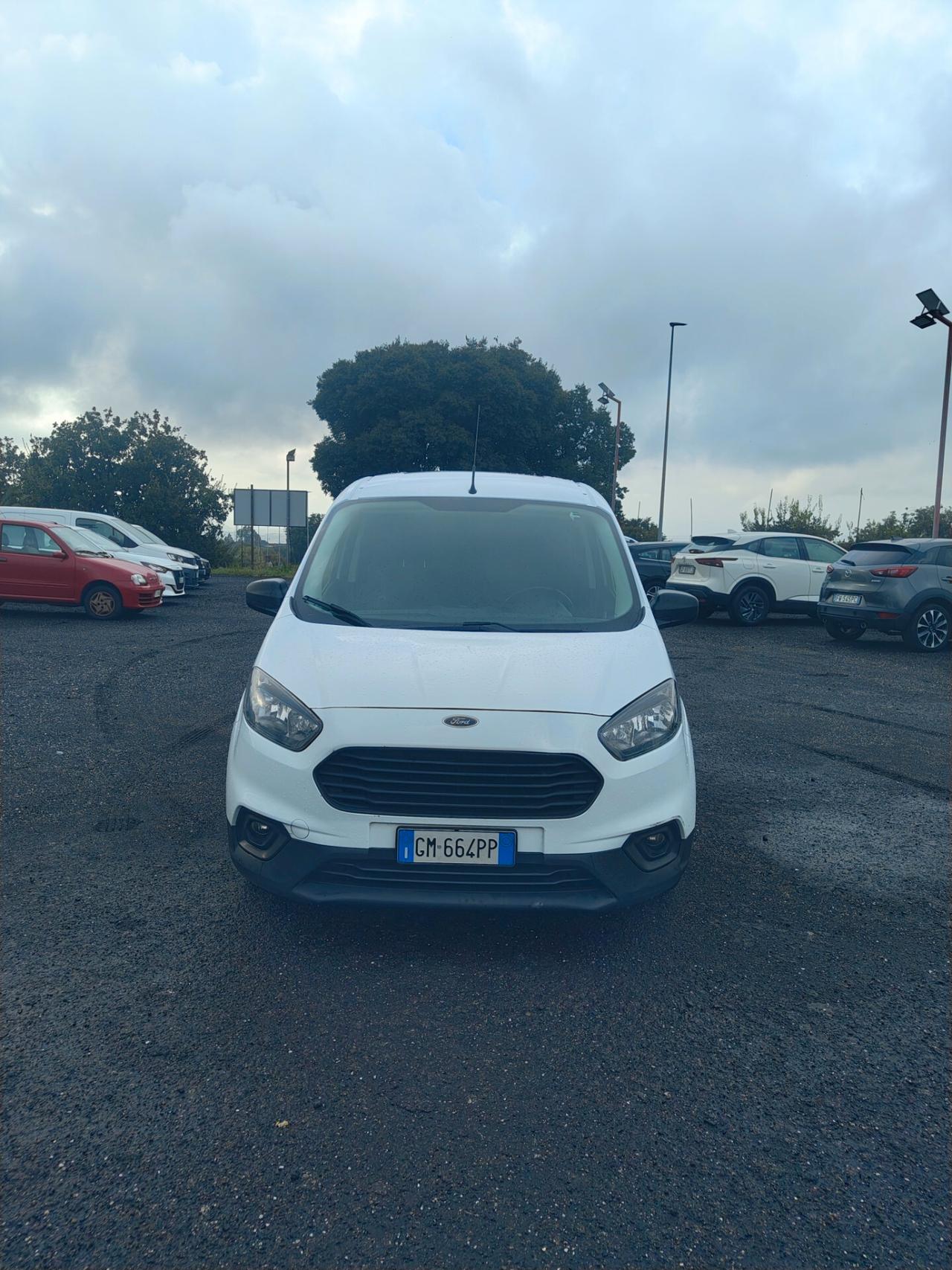Ford Transit Courier 1.5 TDCi 75CV Van Trend