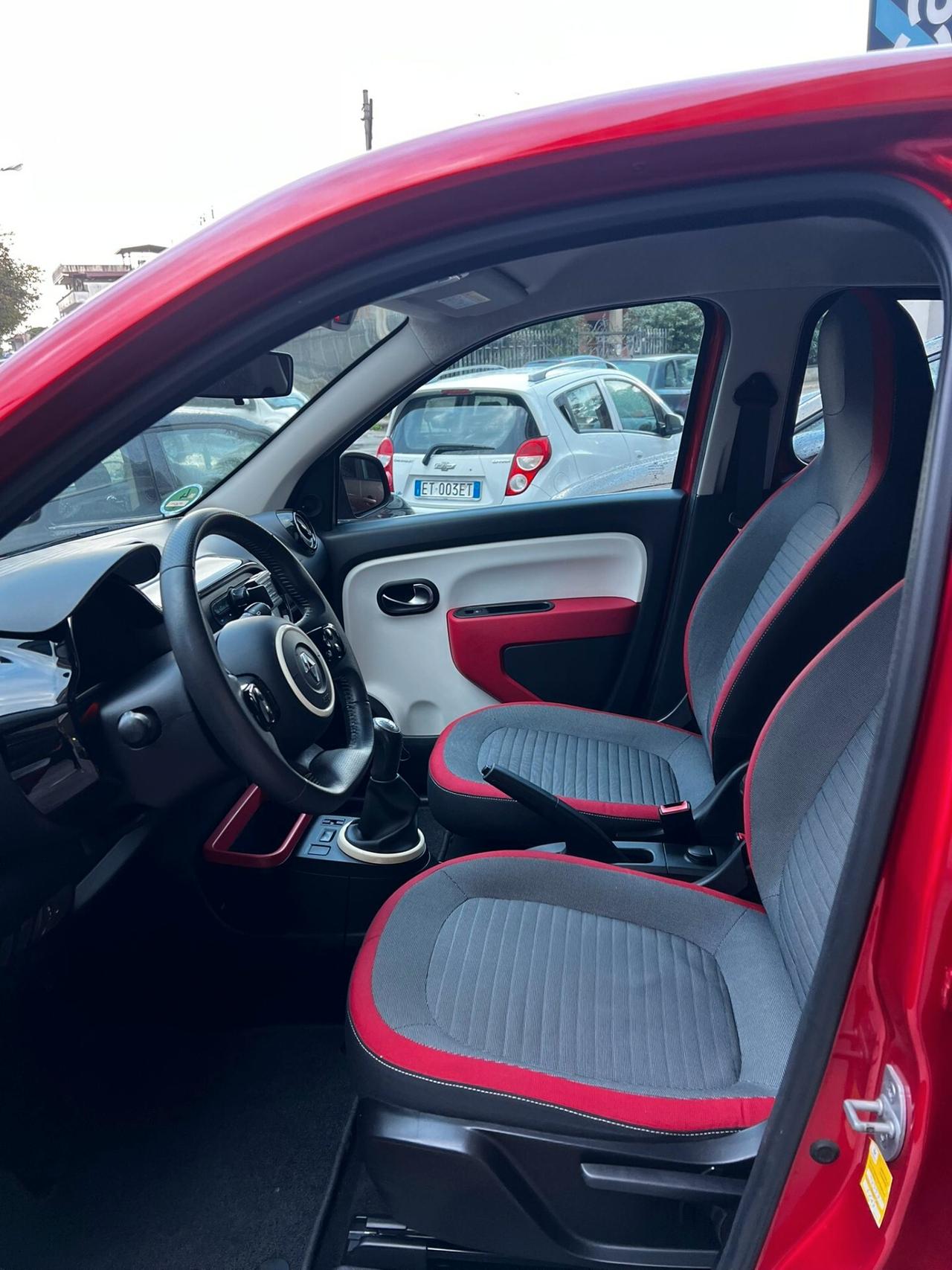 Renault Twingo SCe Lovely NEOPATENTATI