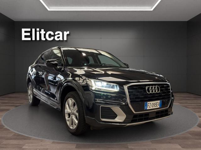 AUDI Q2 30 TDI Business