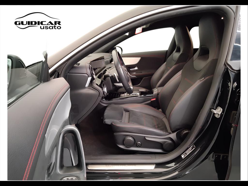 Mercedes-Benz CLA Sh.Brake - X118 - CLA Shooting Brake 200 d Premium 4mati