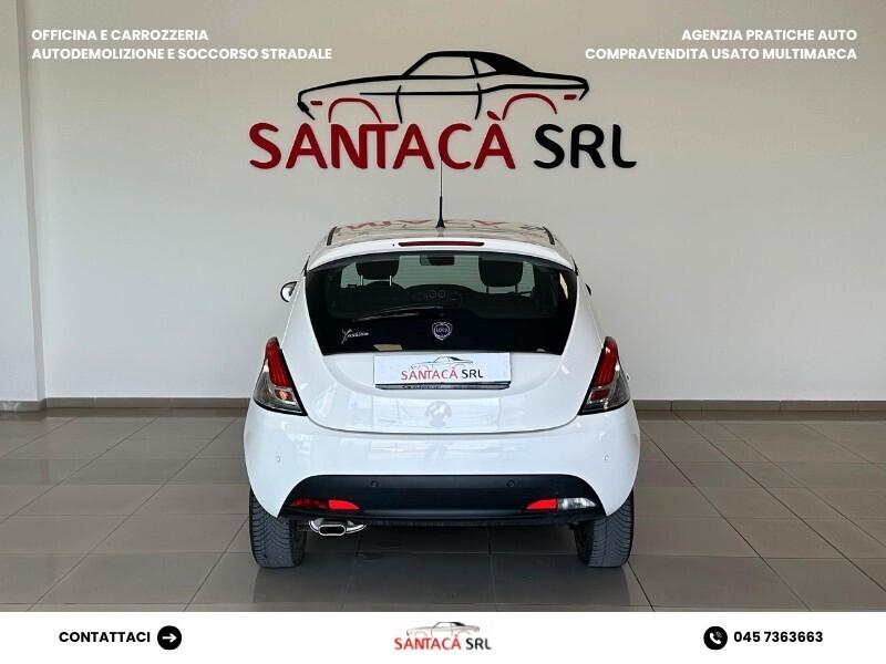 Lancia Ypsilon 1.2 69 CV 5 porte Platinum