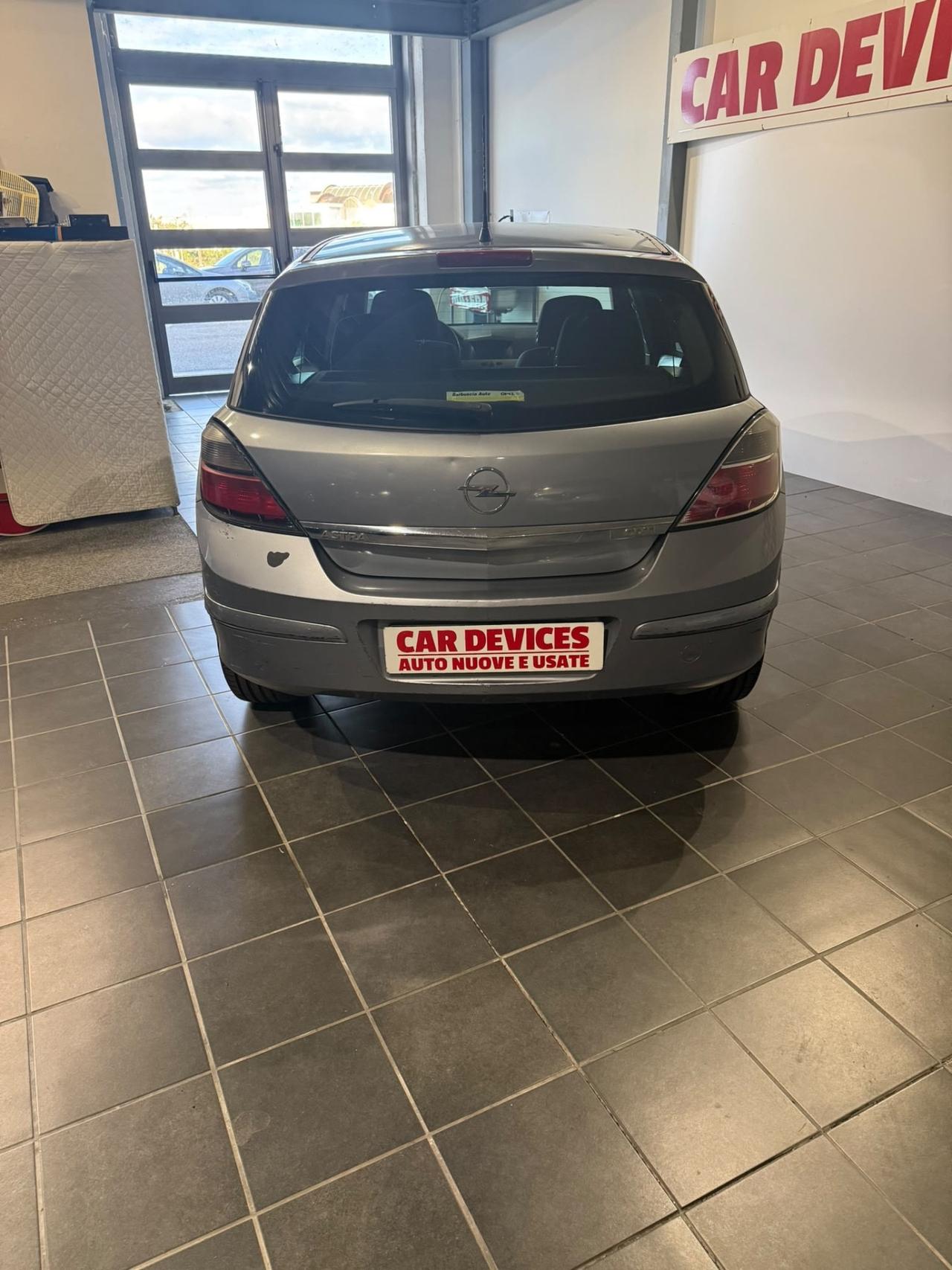 Opel Astra 1.3 CDTI -UNICO PROPRIETARIO