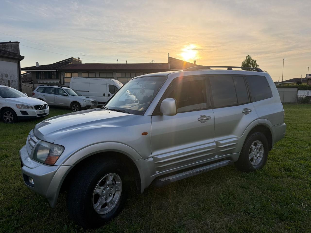 Mitsubishi Pajero 3.2 16V DI-D 5p. GLS2