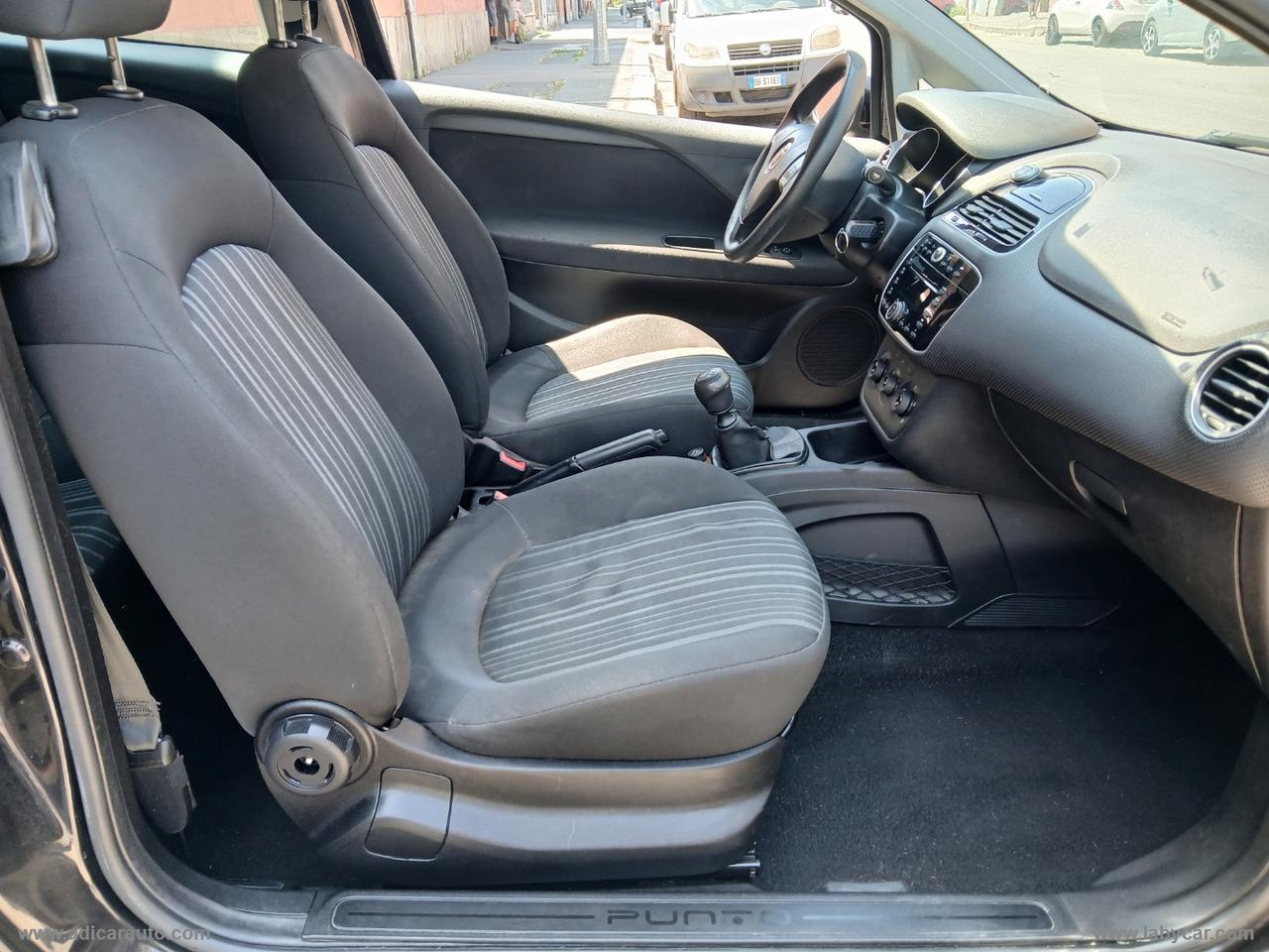 FIAT Punto 1.2 8V 3p. Lounge
