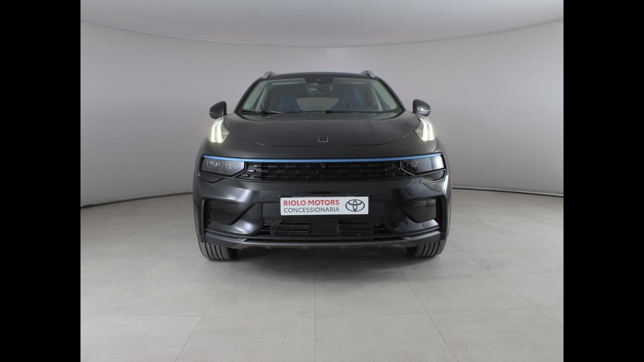 Lynk & Co 01 - 01 1.5 td phev auto
