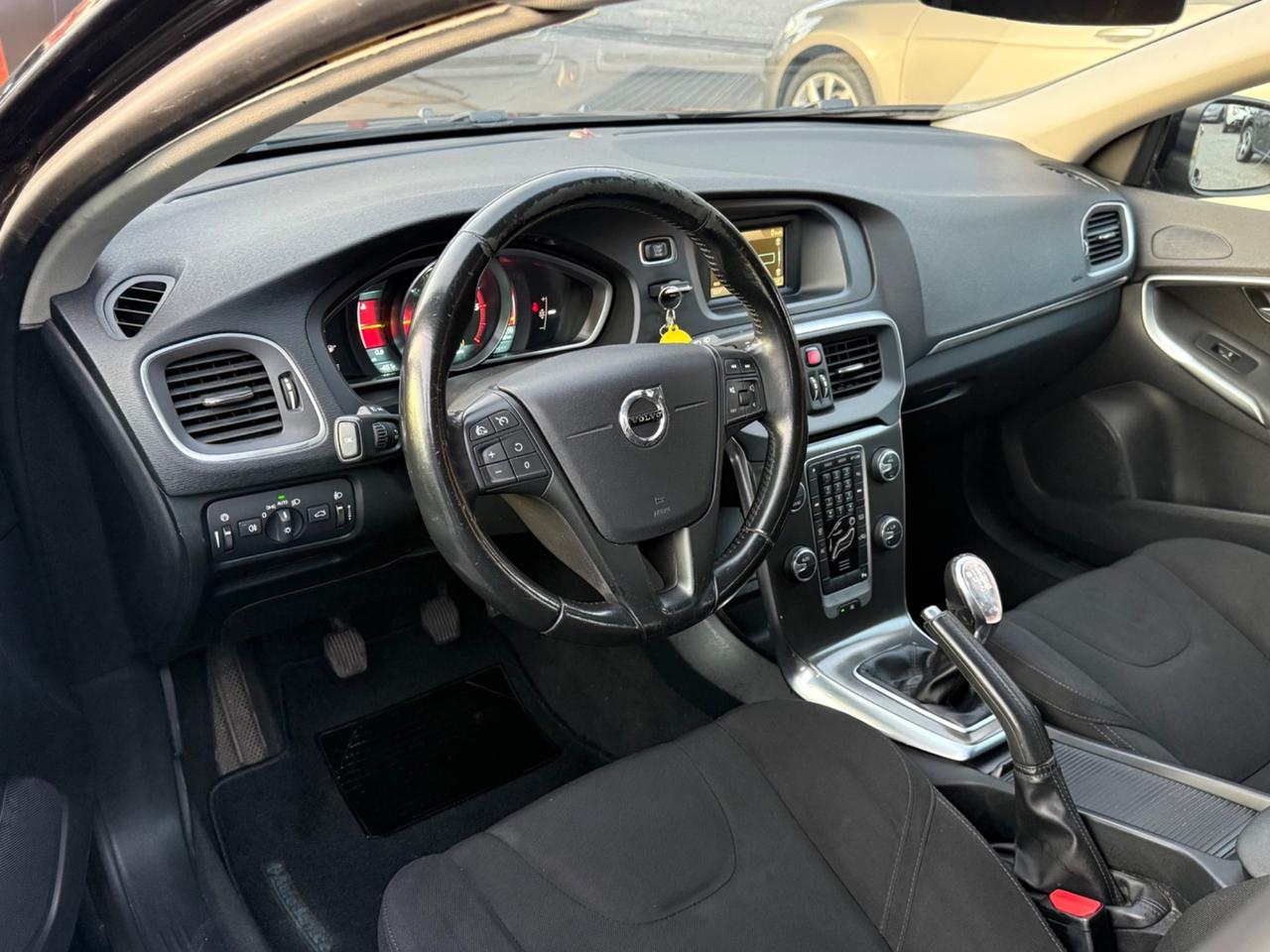 V40 D2 1.6 Summum-rate-( 125 Mila km ) -rate