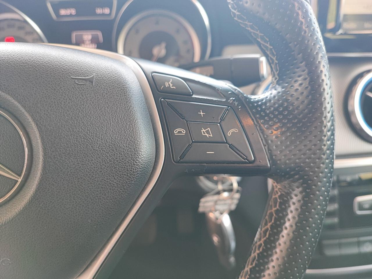 Mercedes-benz GLA 200 CDI Automatic Premium