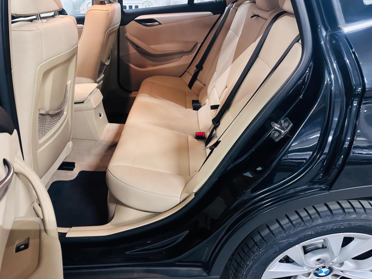 Bmw X1 sDrive18d X Line