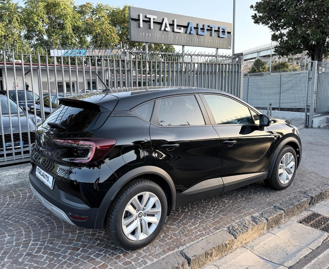 Renault Captur Full Hybrid E-Tech 145 CV Equilibre