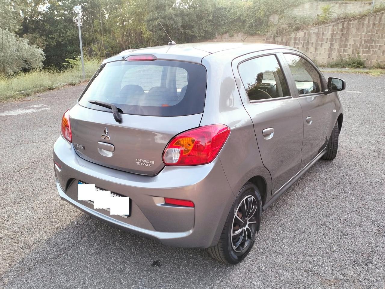 Mitsubishi Space Star 1.0 Invite