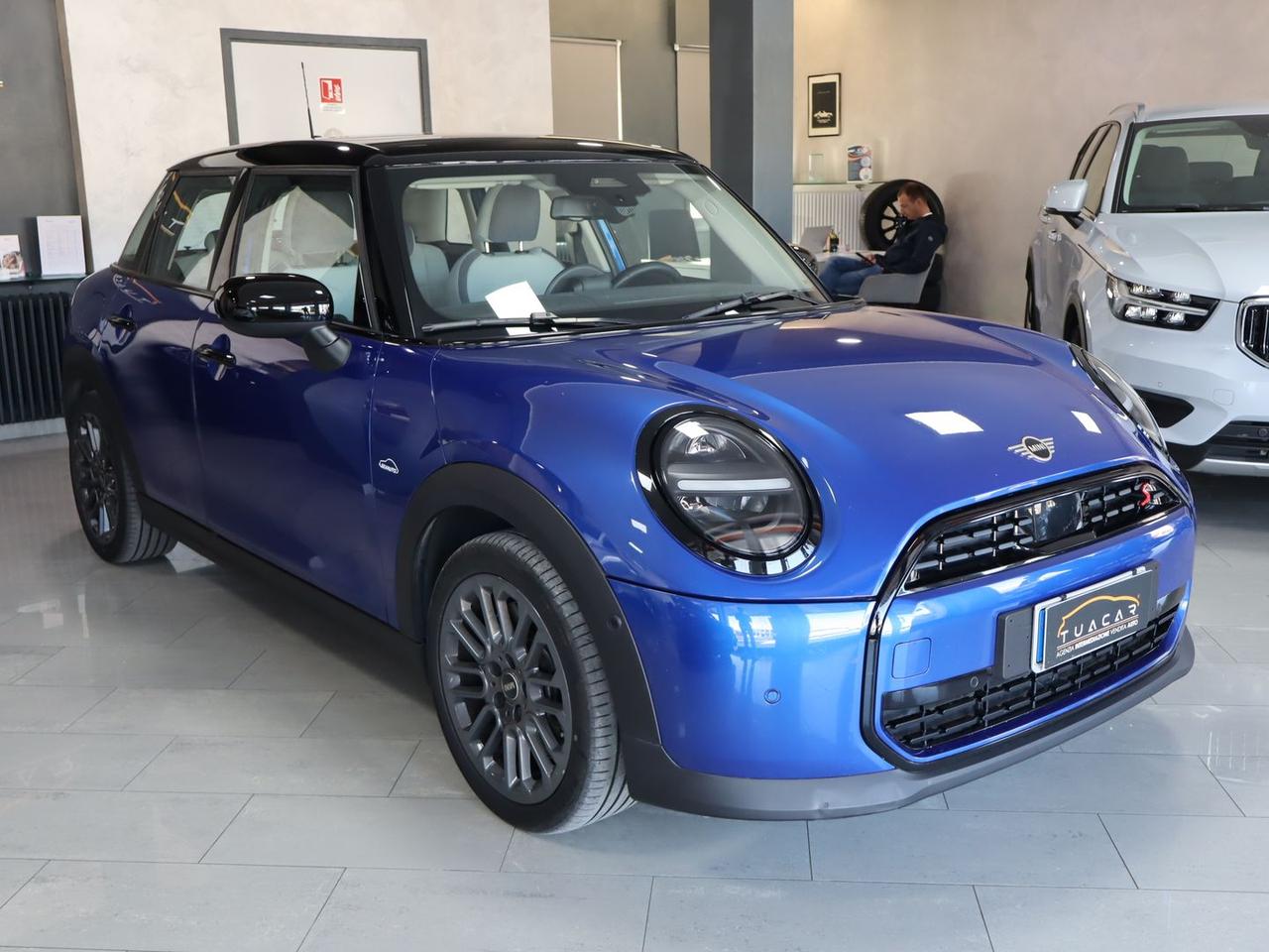 Mini Cooper S 5p Favoured #50574
