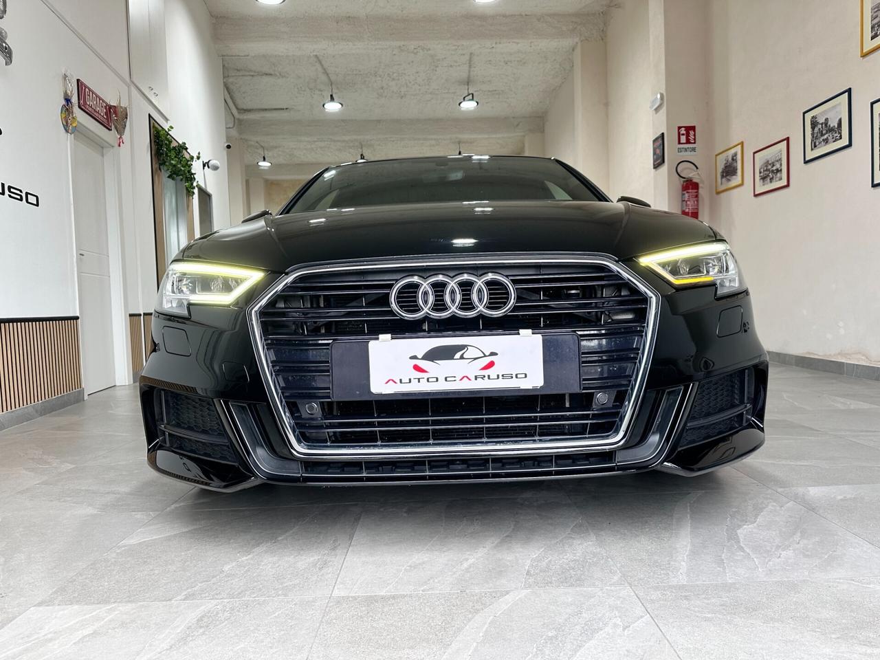 Audi A3 2.0 TDI S LINE - MANUALE - DA VETRINA - FULL