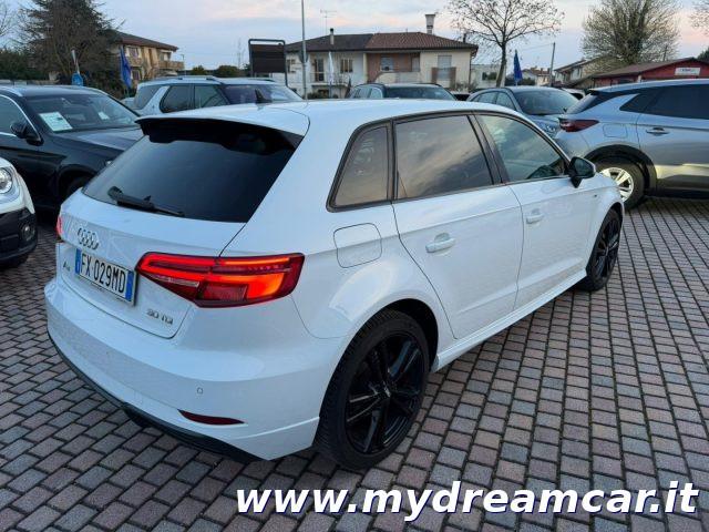 AUDI A3 SPB 30 TDI S-Tronic S-Line Exterior