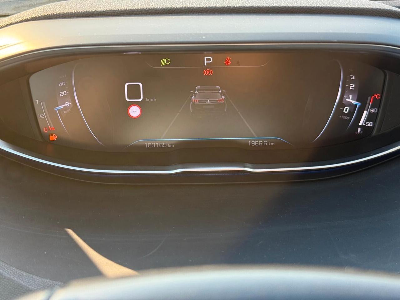 Peugeot 3008 BlueHDi 130 S&S EAT8 Allure Pack