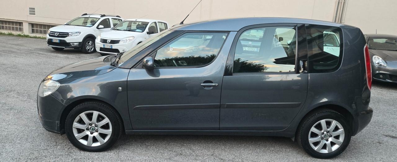 Skoda Roomster Benzina Neopatentati