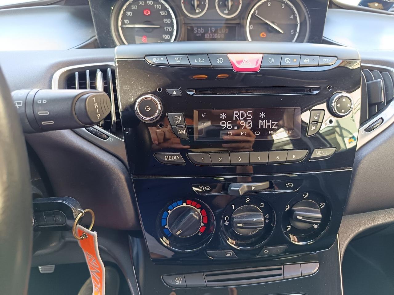 LANCIA Ypsilon 1.3 MJT 16V 95 CV 5 porte S&S Gold