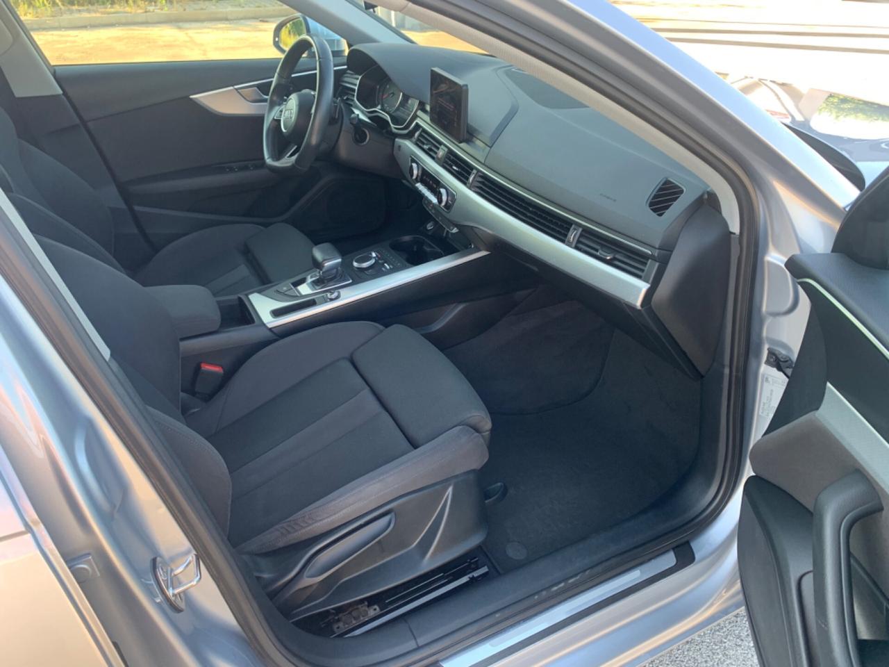 Audi A4 Avant 2.0 TDI 150 CV S tronic Business Sport