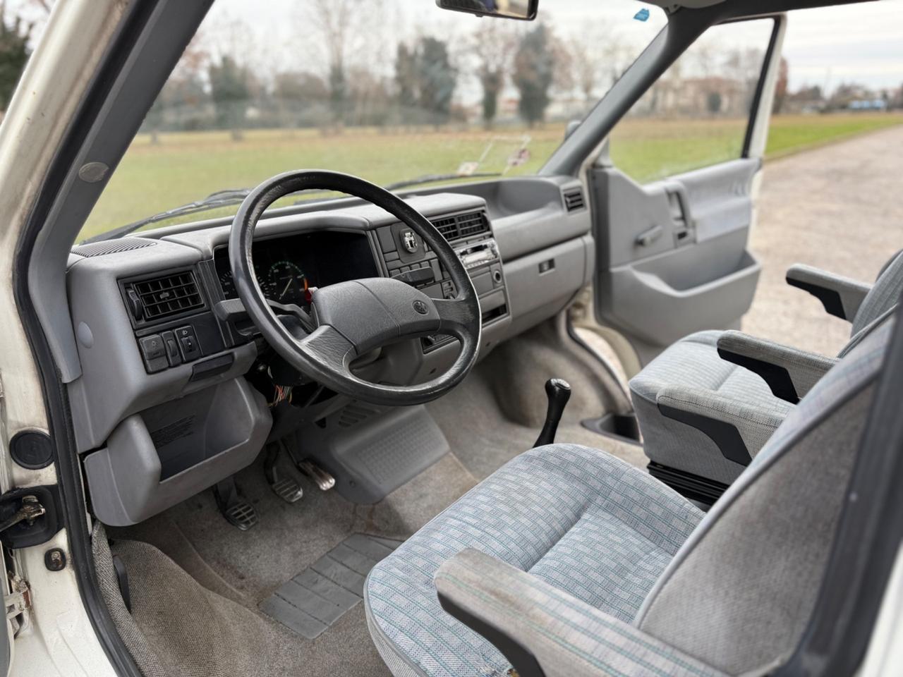 Volkswagen T4 California cv77/57kw Gommata Webasto