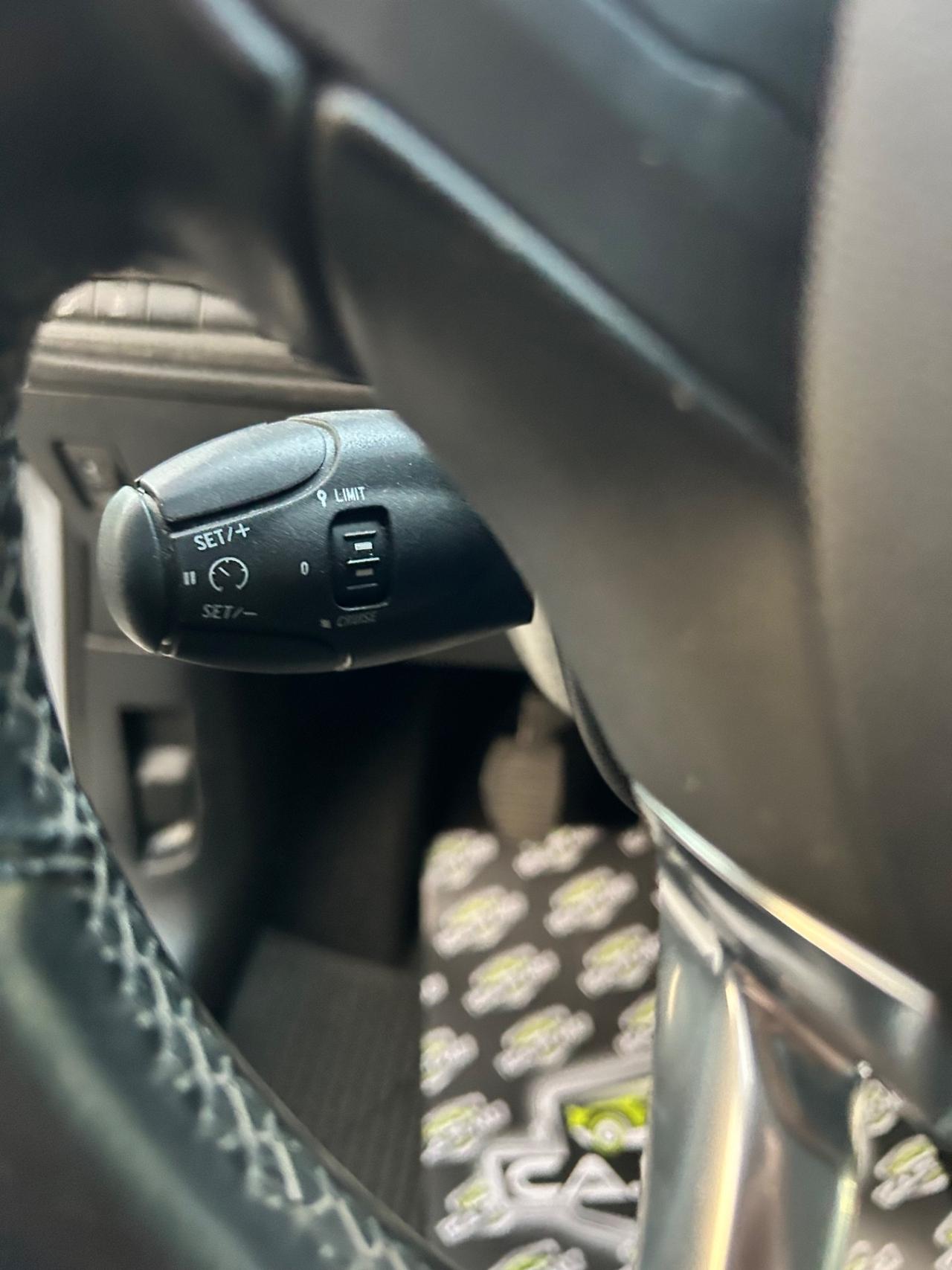 Peugeot 2008 PureTech 82 ETG5 S&S Allure
