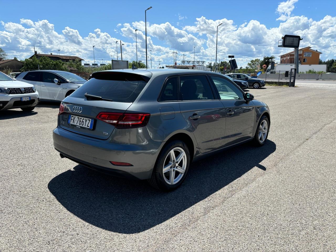 Audi A3 1.6 TDI S tronic Business - 2017