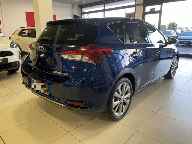 TOYOTA Auris 1.8 Hybrid Lounge