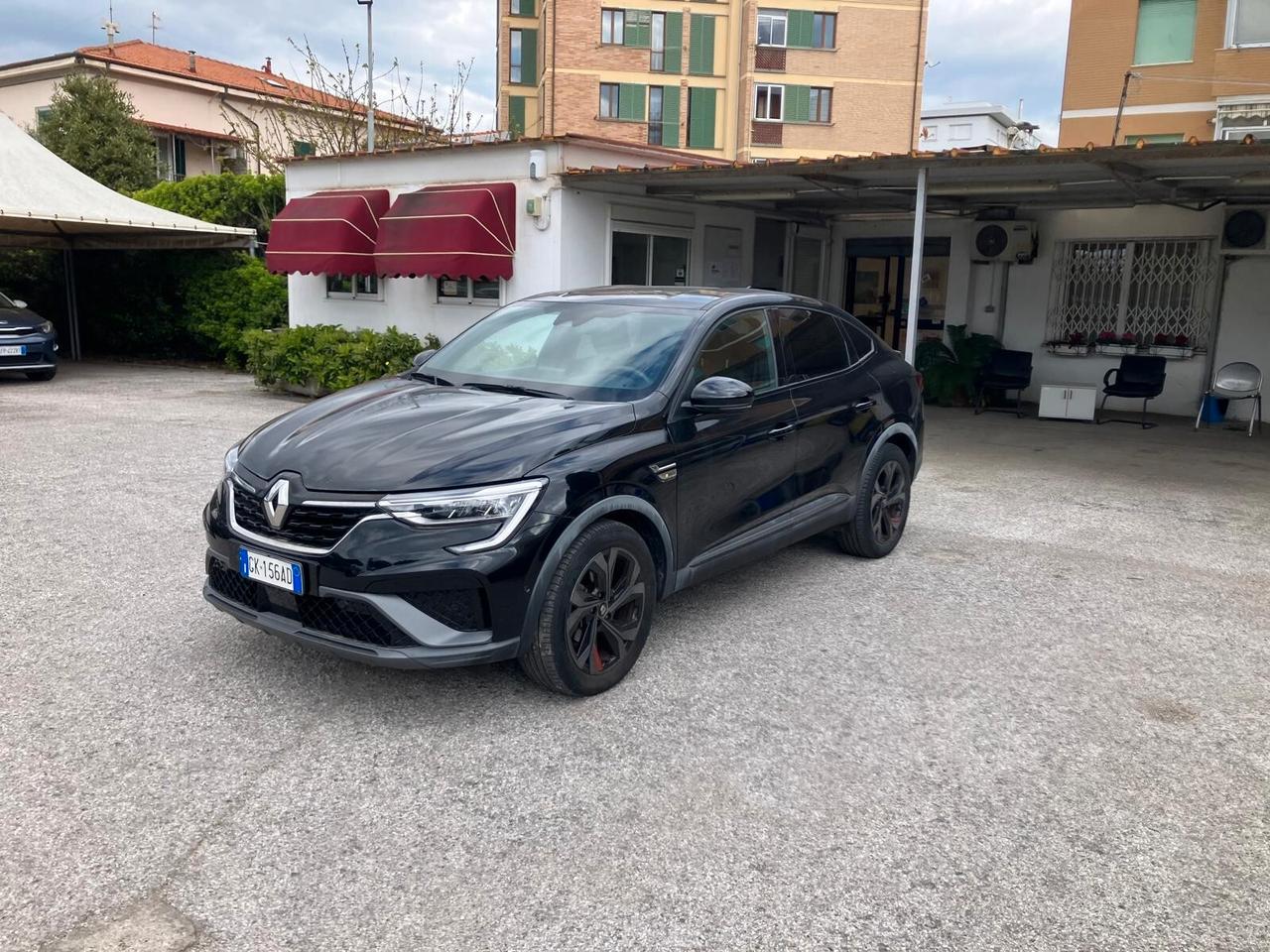 RENAULT ARKANA 1.6 Hybrid E-TECH 145cv RS Line