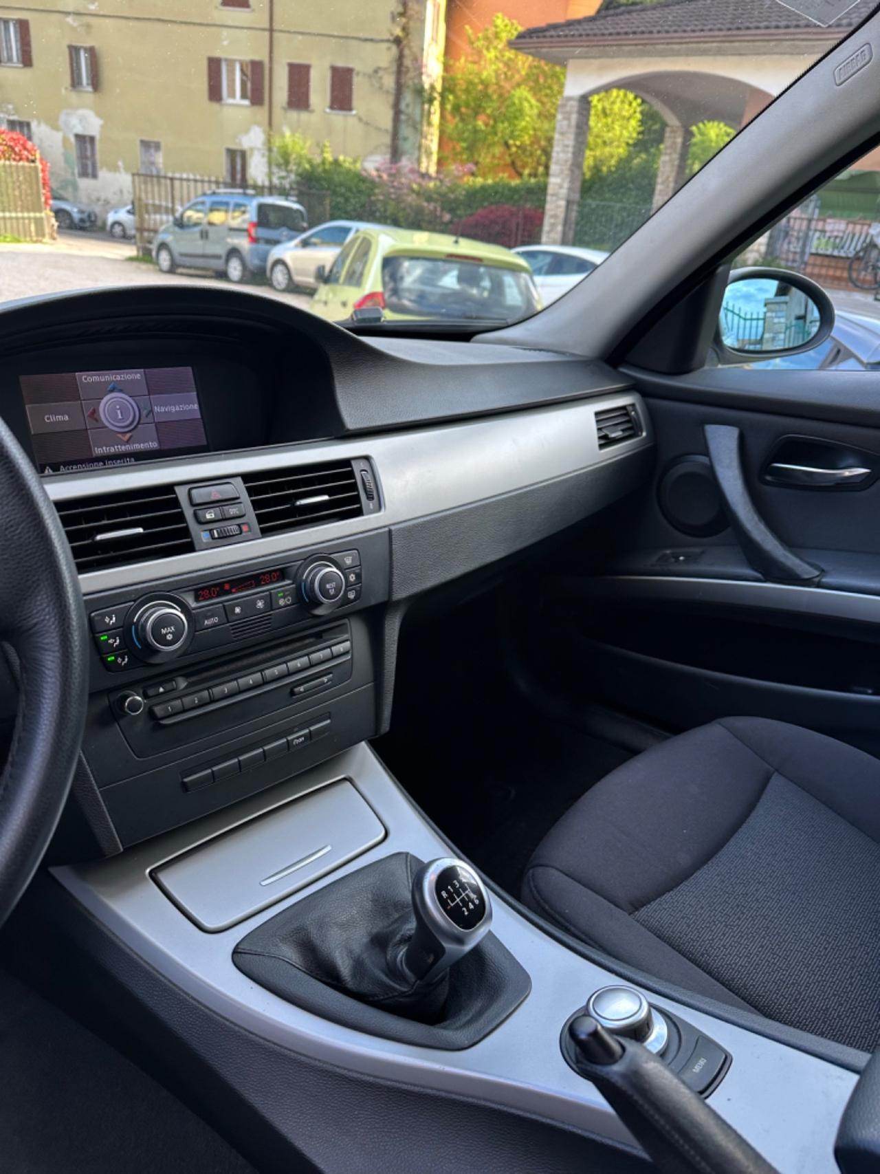 Bmw 318d TOURING ATTIVA BUONOSTATO KMCERT