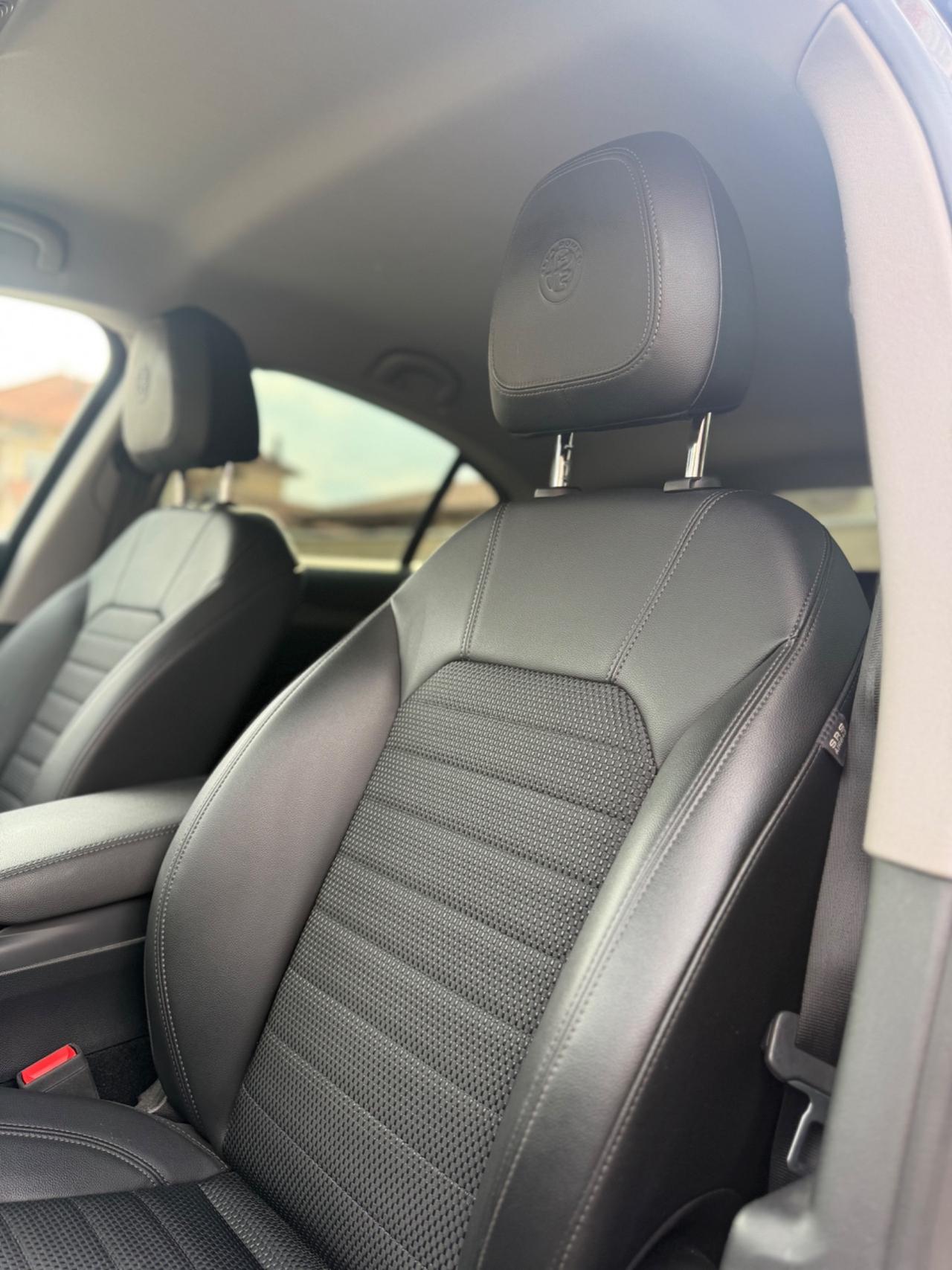 Alfa Romeo Stelvio 2.2 Turbodiesel 190 CV AT8 Q4 Sprint