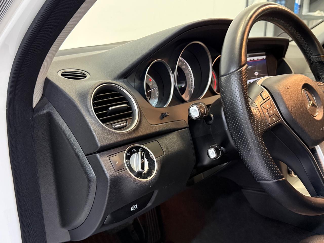 Mercedes-benz C 220 CDI Avantgarde