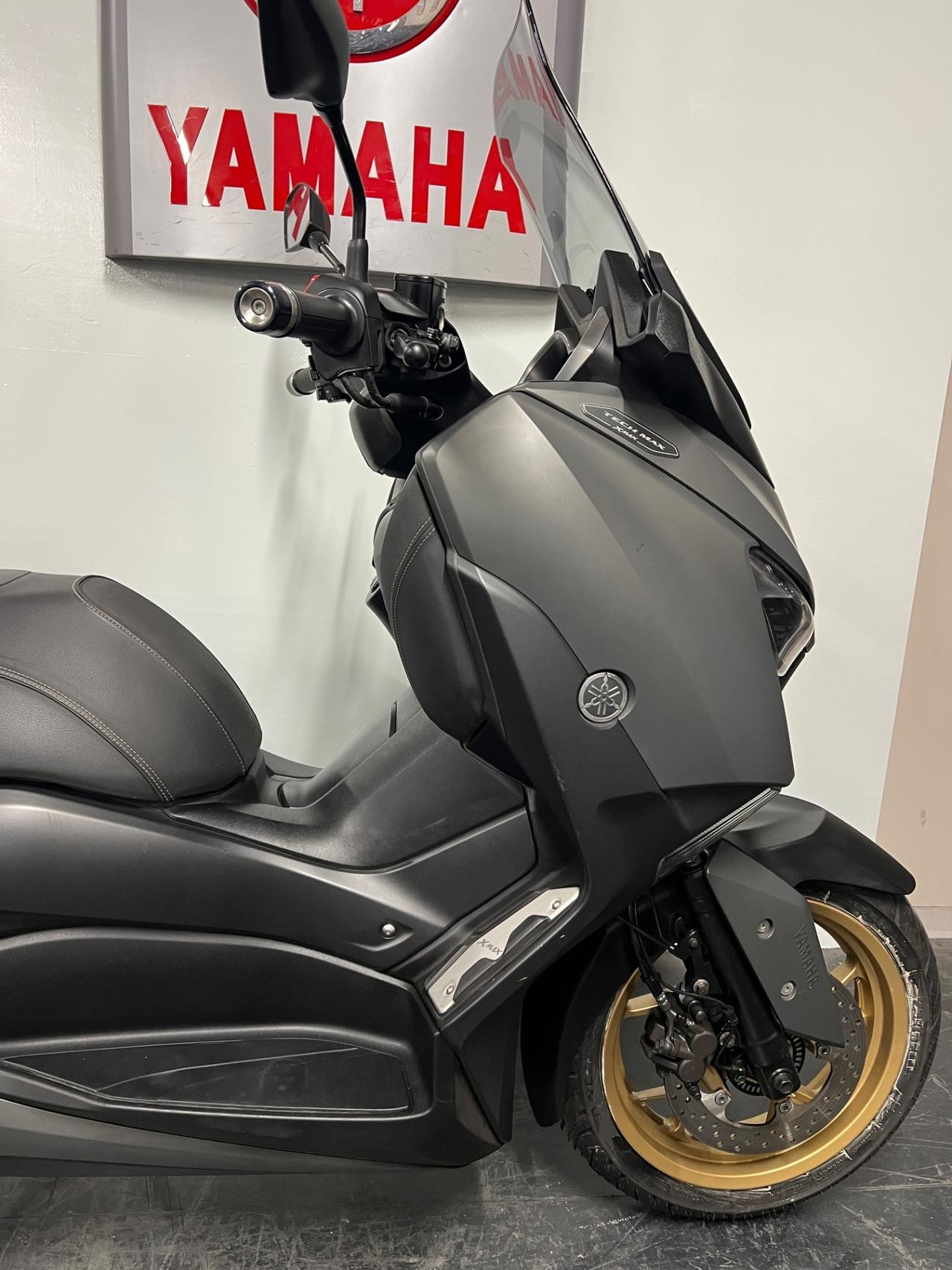 Yamaha X-Max 300 Tech Max