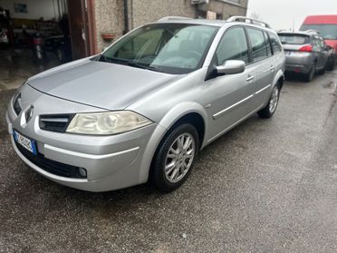 Renault Megane Mégane 1.6 SporTour Confort