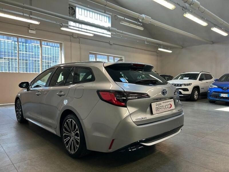 Toyota Corolla Touring Sports 2.0 Hybrid Business