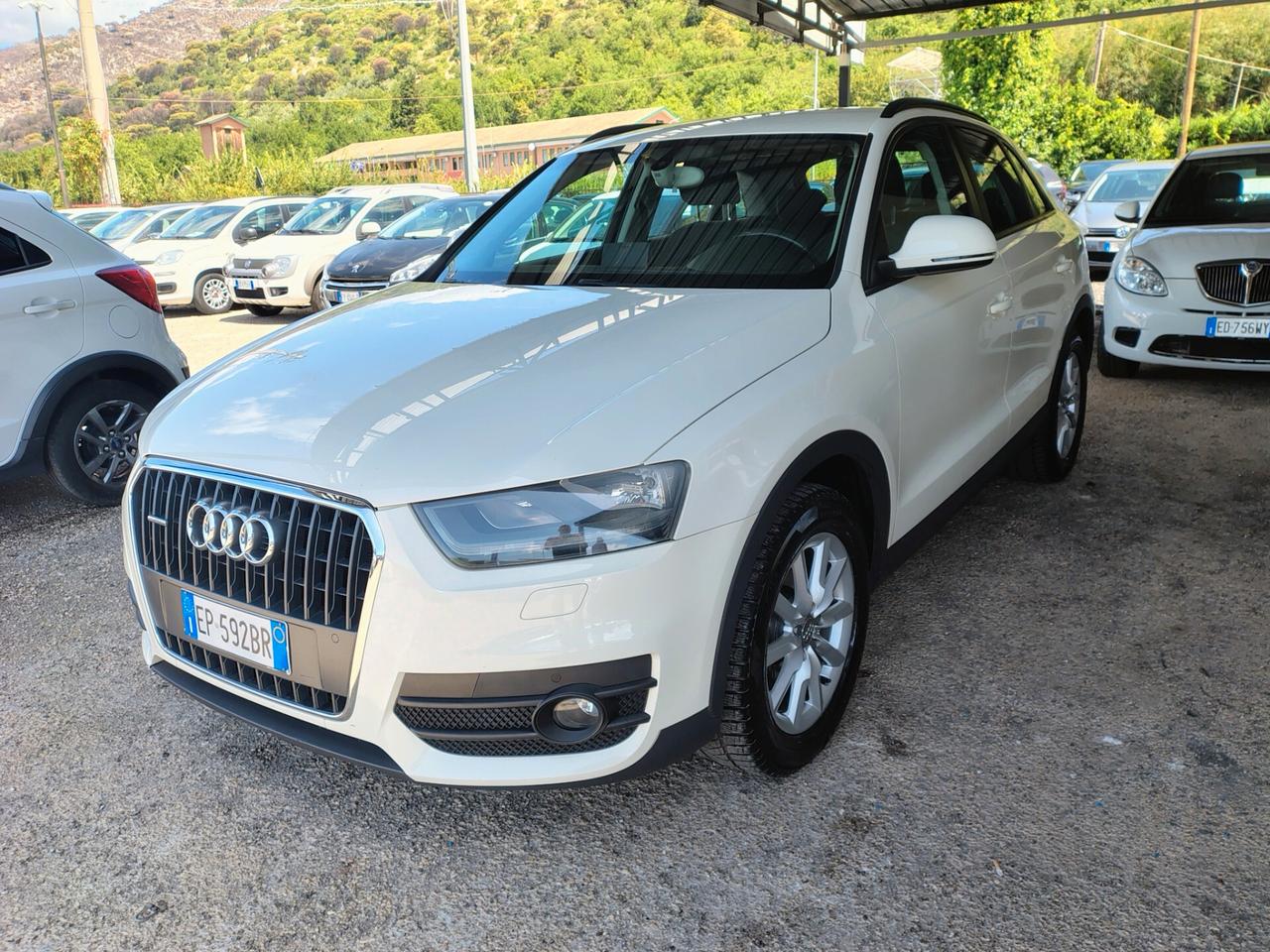 Audi Q3 2.0 TDI quattro BUSINESS PLUS