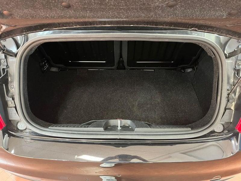 FIAT 500C 1.0 Hybrid Dolcevita