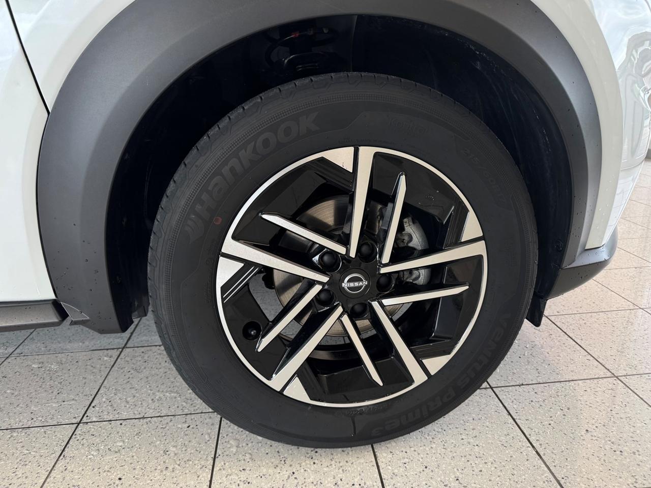 NISSAN Juke II 2024 1.0 dig-t N-Connecta 114cv dct - COME NUOVA!