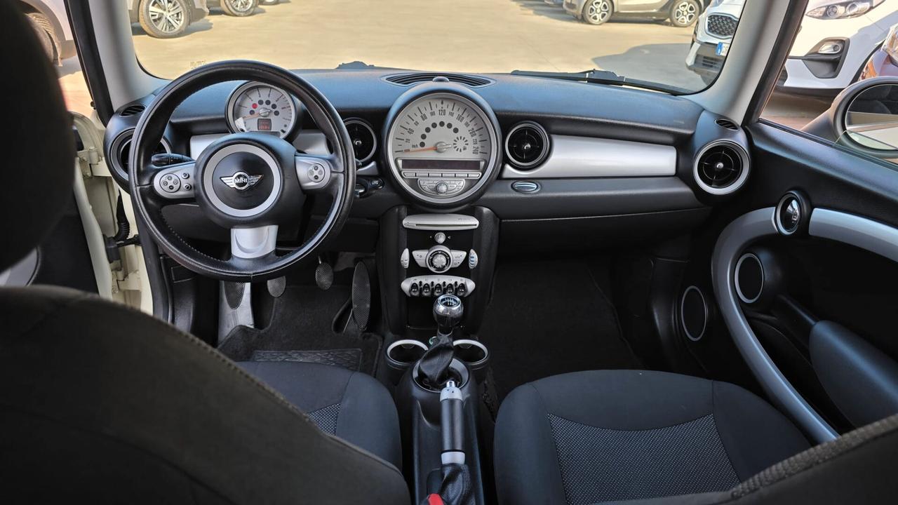 Mini Mini 1.6 16V Cooper D Chili