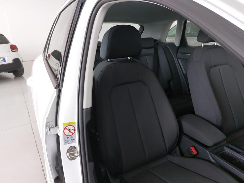 AUDI Q3 35 TDI S TRONIC BUSINESS SUV