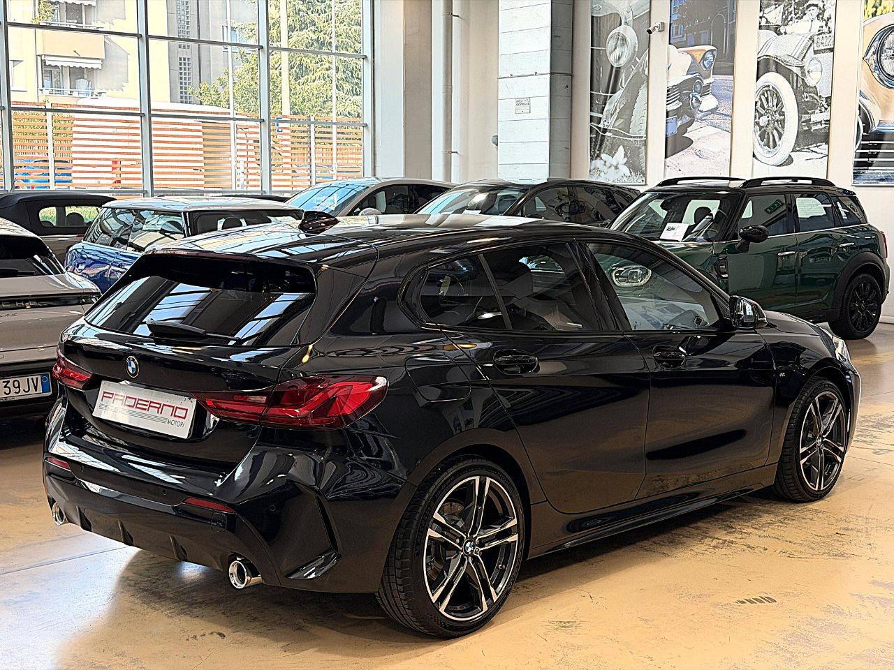 BMW 118 d Msport auto - LED - 18" - Carplay - Pack Luci
