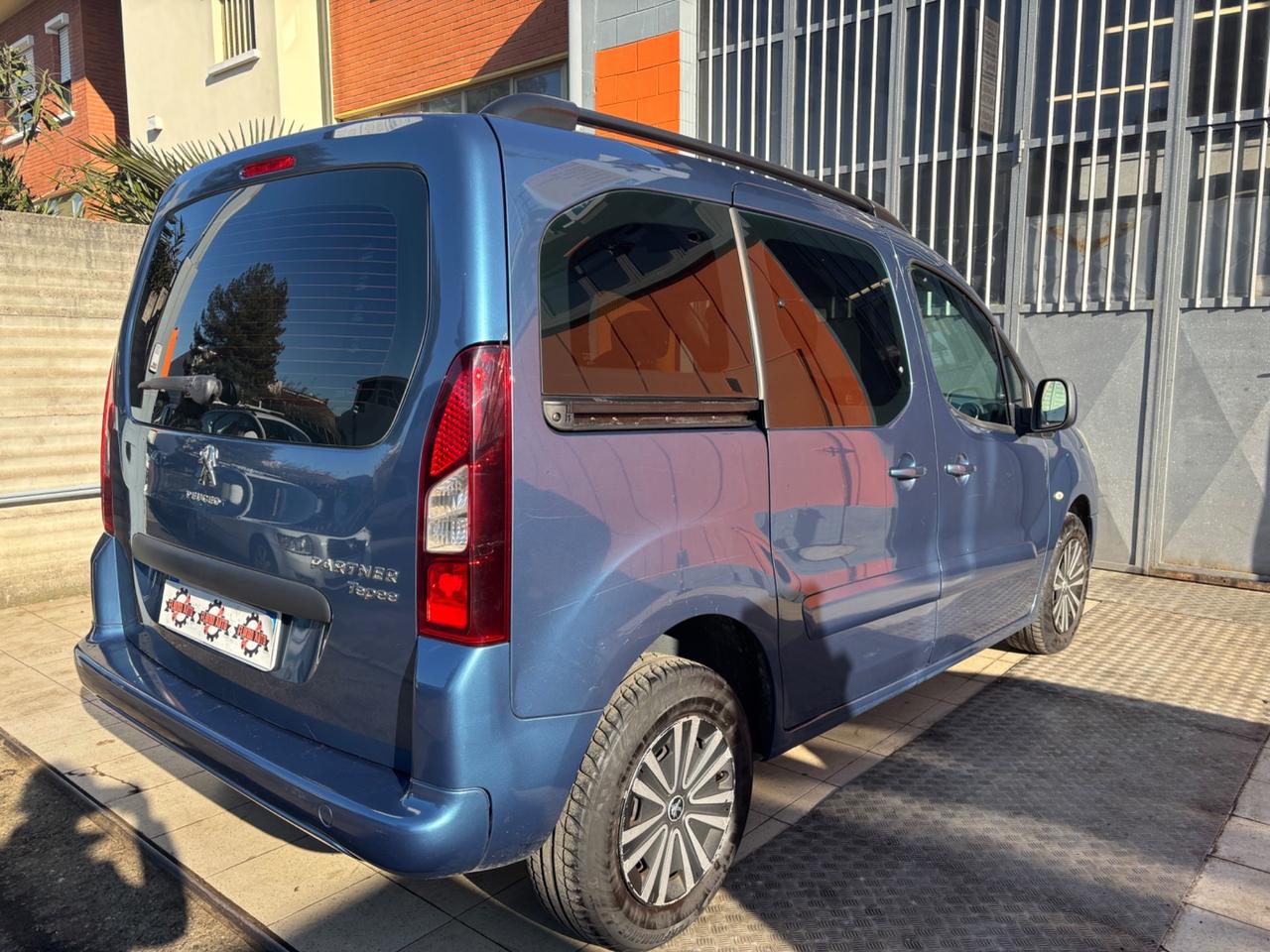 Peugeot Partner Tepee 1.6 HDi 115CV Active ok neopatentati