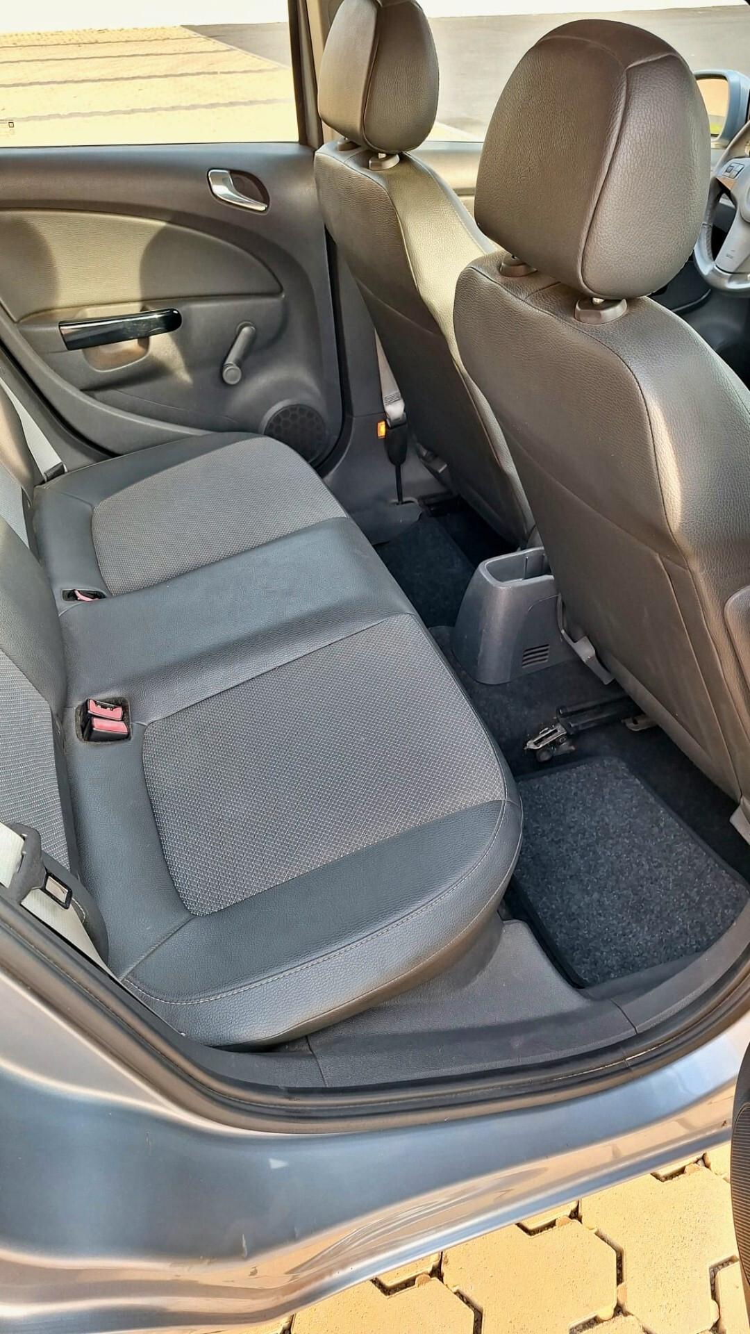 Opel Corsa 1.2 Benzina 5 porte Club